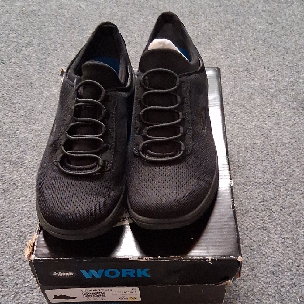 Dr. Scholl's Women's Black Sneakers